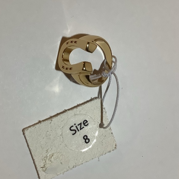 Piper K Goldtone Horseshoe Ring Size 8 New